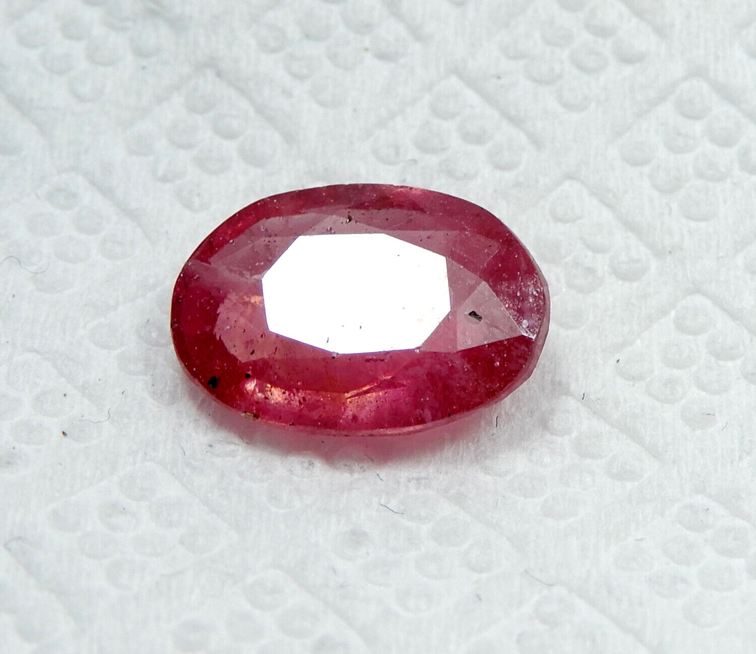 4,00ct Naturlig Röd Rubin - VS2